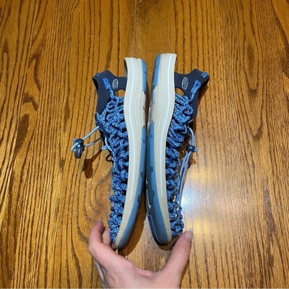 Keen Uneek Sandals Size 10 - Picture 6 of 7